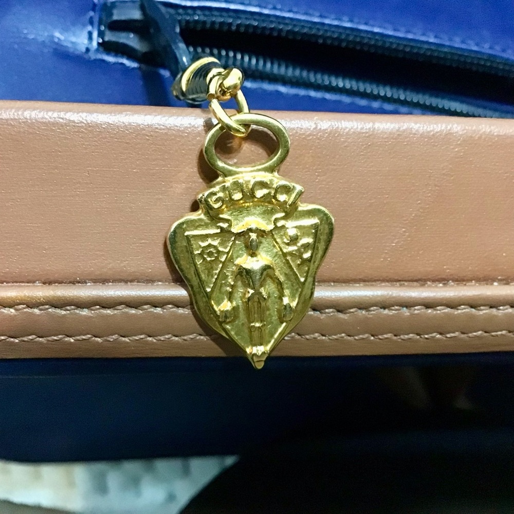 Gucci Travel Bags - Picture 11 of 14